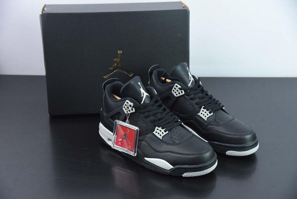 Air Jordan 4 Retro Oreo