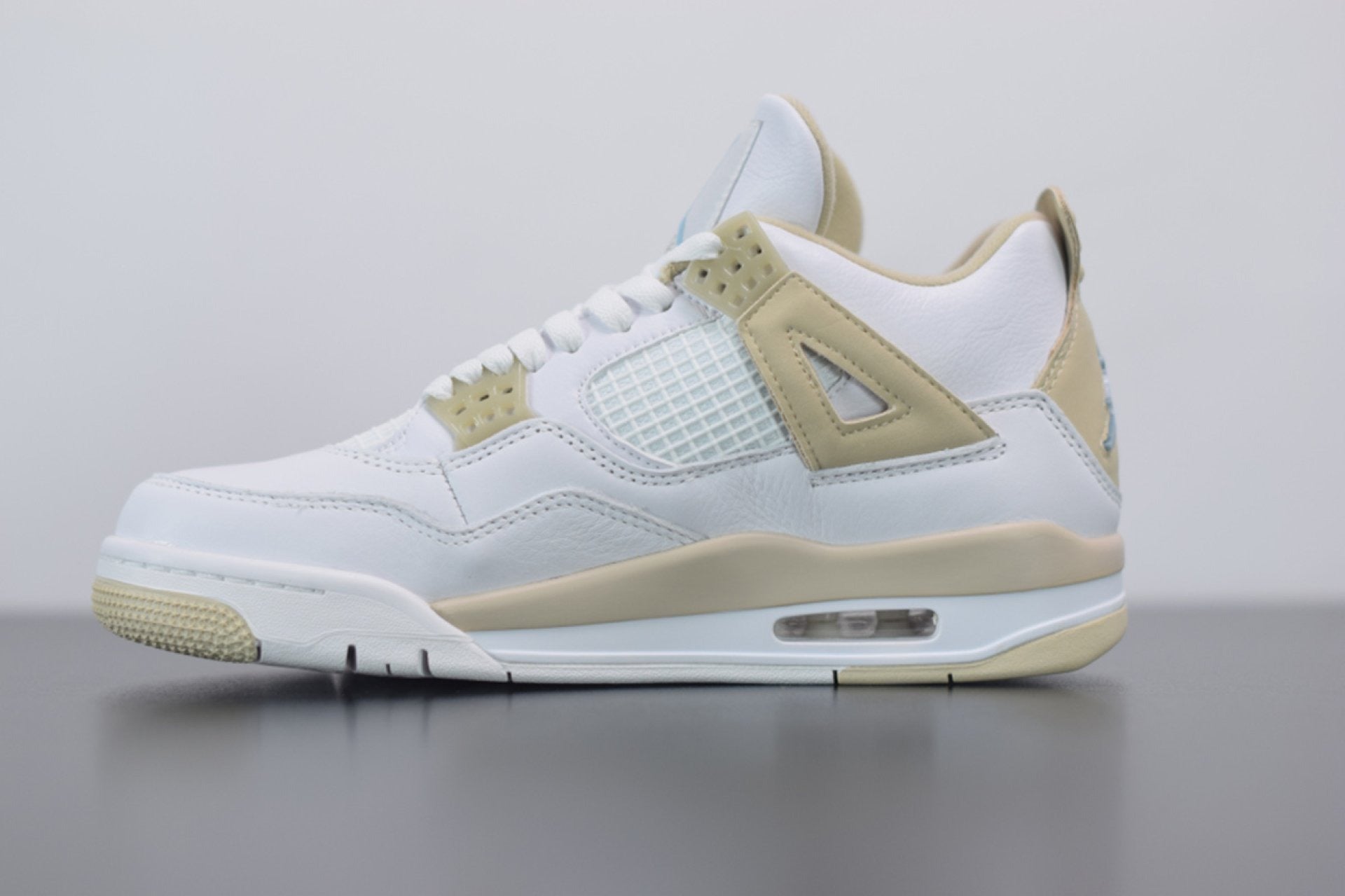 Air Jordan 4 Retro Sand