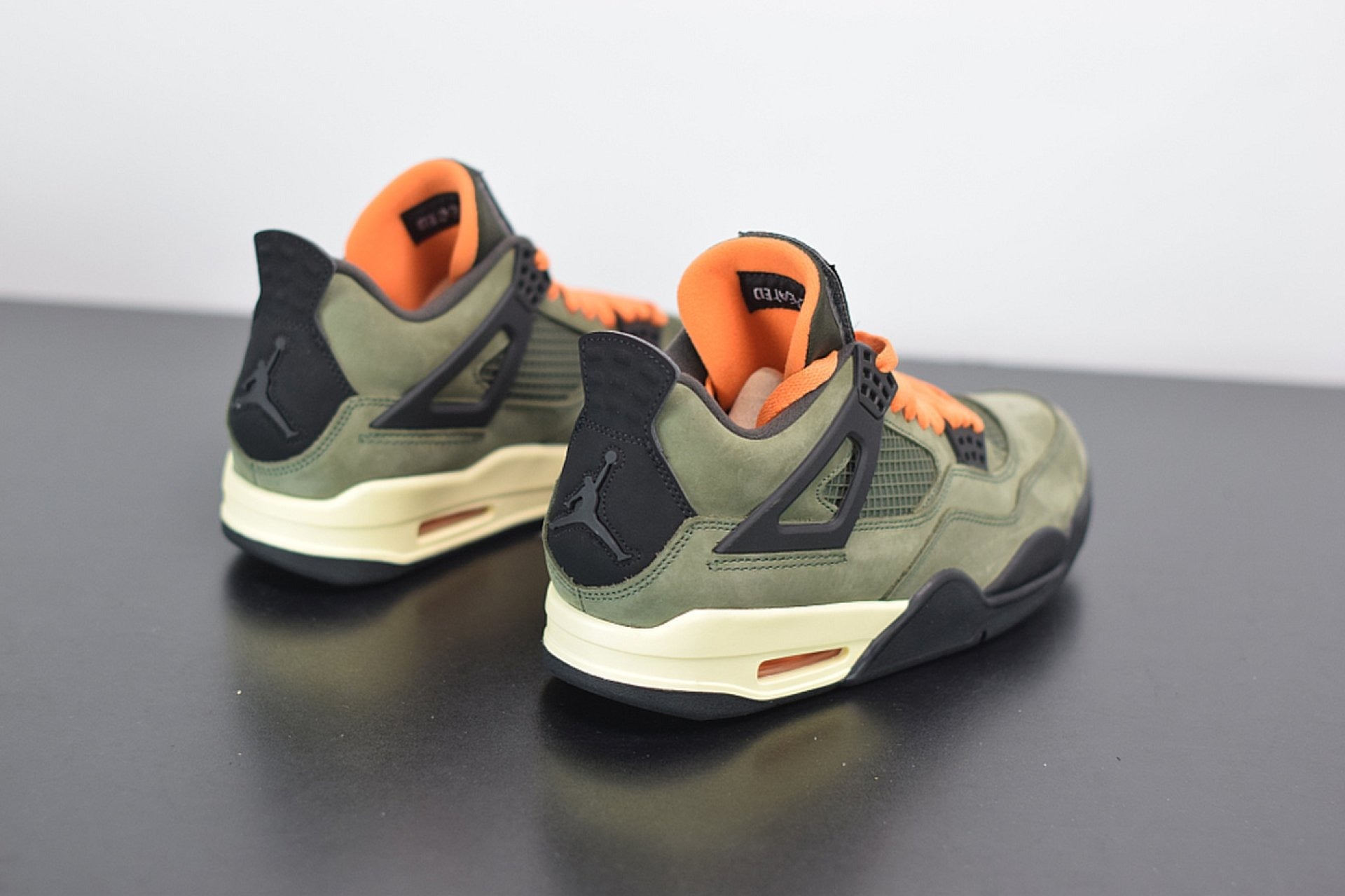 Air Jordan 4 Retro Undefeated