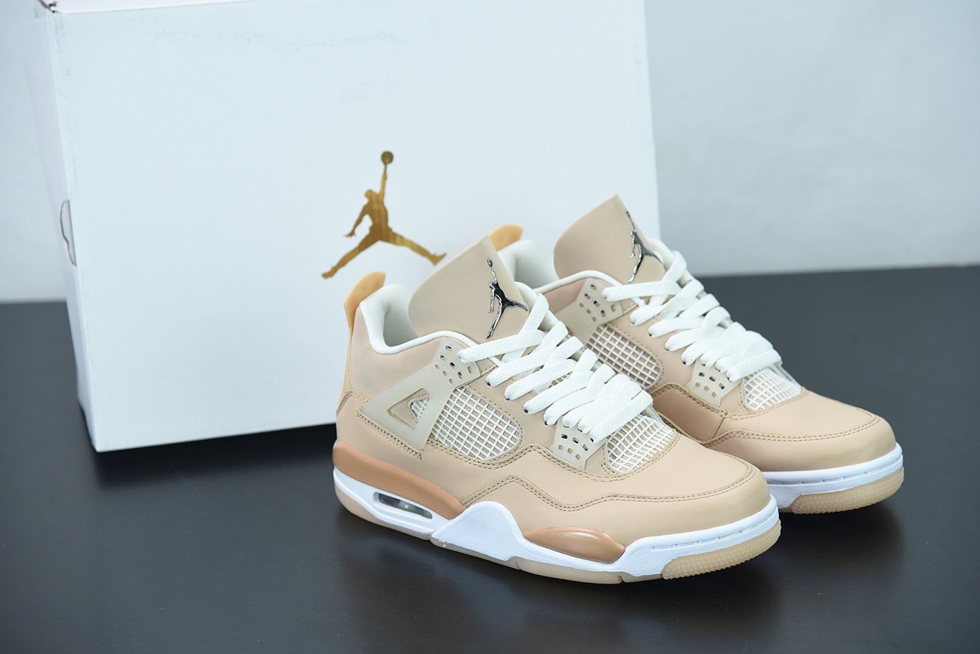 Air Jordan 4 Retro Shimmer