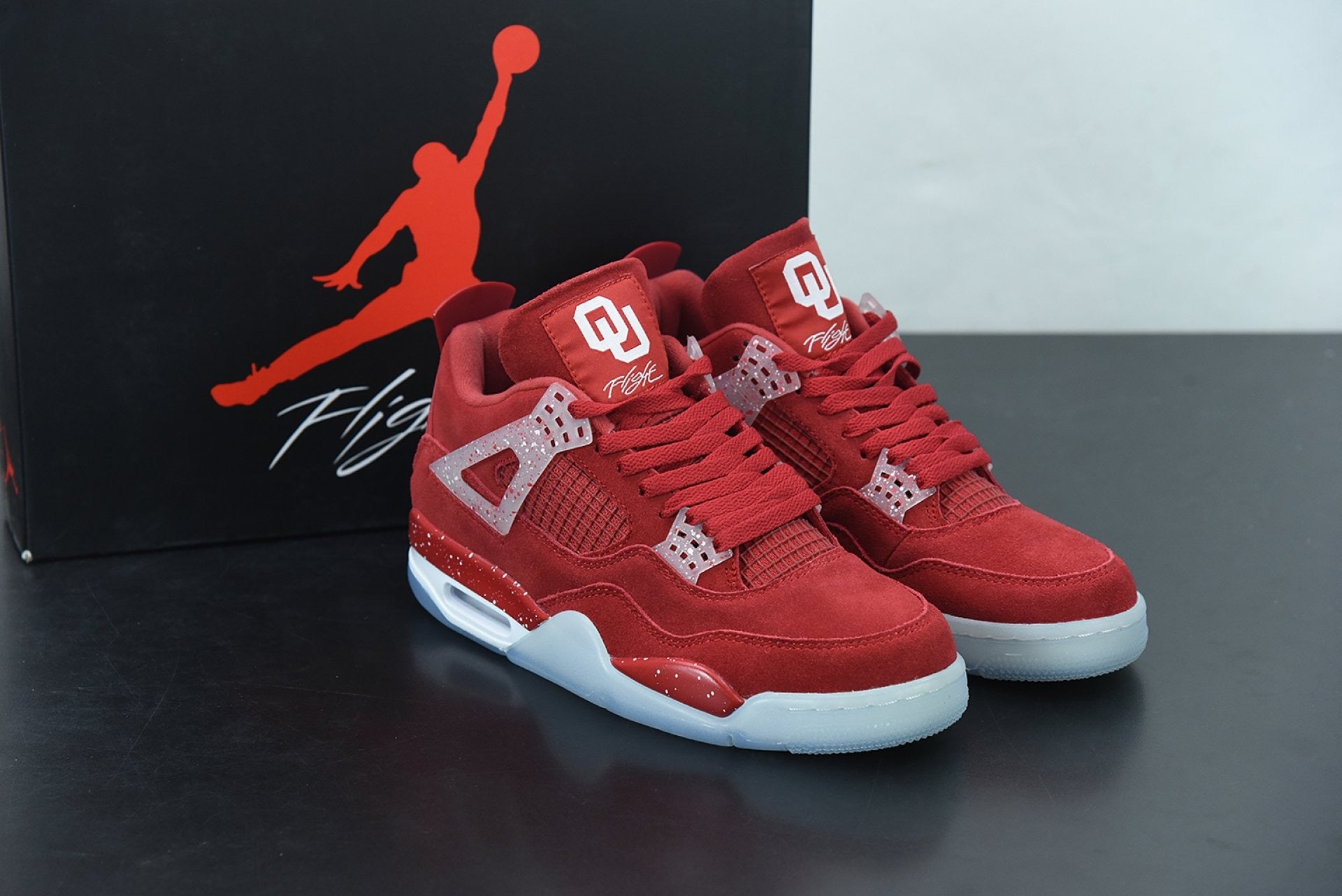 Air Jordan 4 Retro Oklahoma Sooners PE