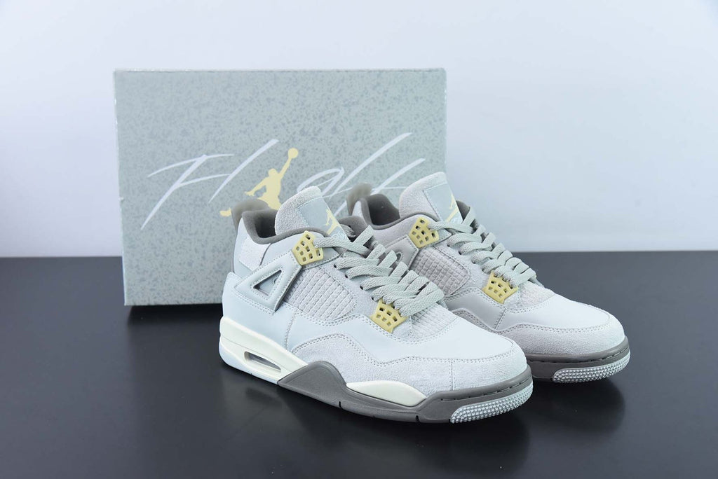 Air Jordan 4 Retro SE Craft Photon Dust