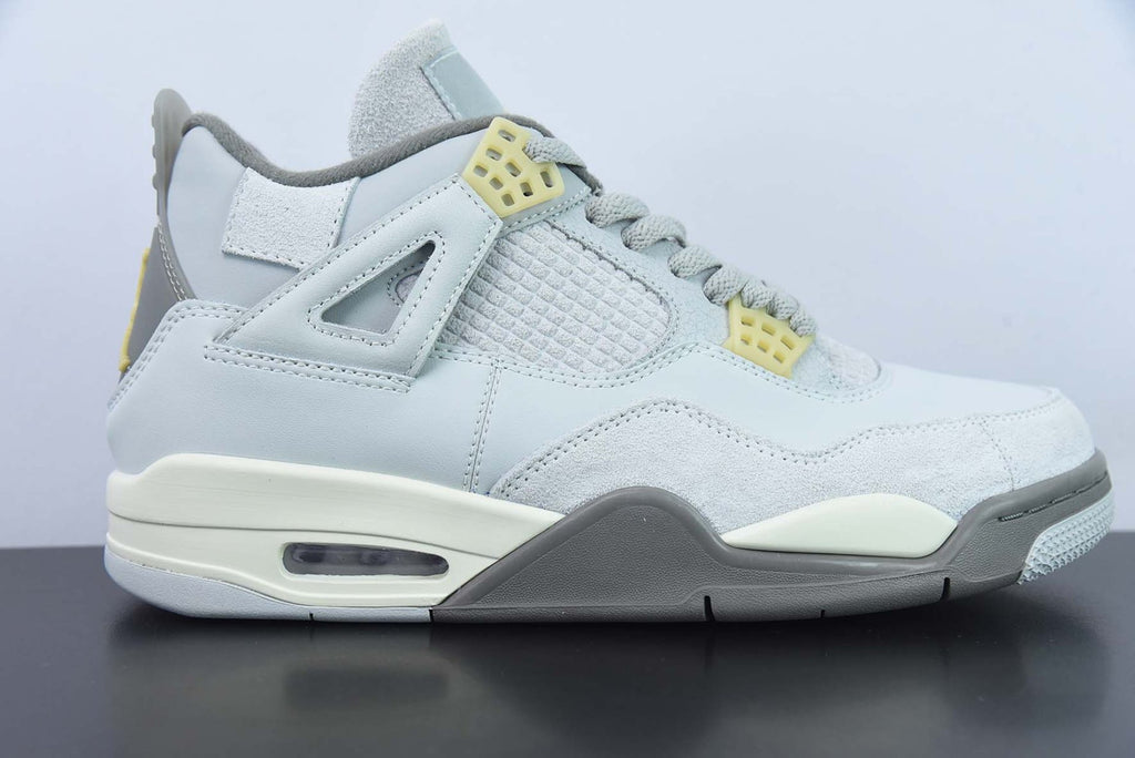 Air Jordan 4 Retro SE Craft Photon Dust