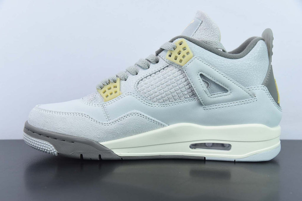 Air Jordan 4 Retro SE Craft Photon Dust