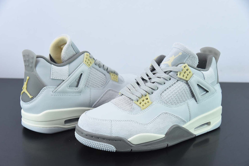 Air Jordan 4 Retro SE Craft Photon Dust