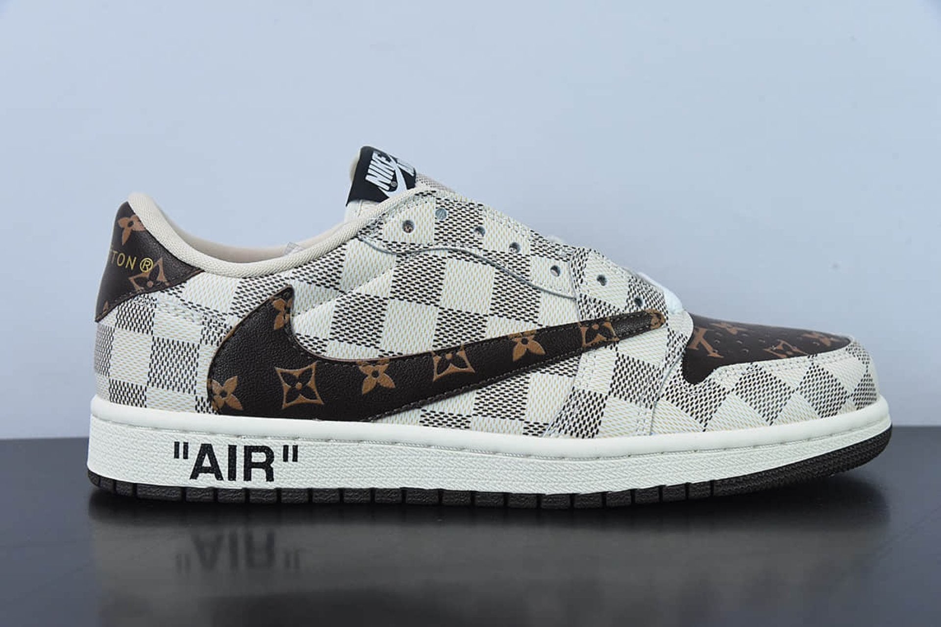 Travis Scott x Nike Air Jordan 1 Low OG Azur Brown