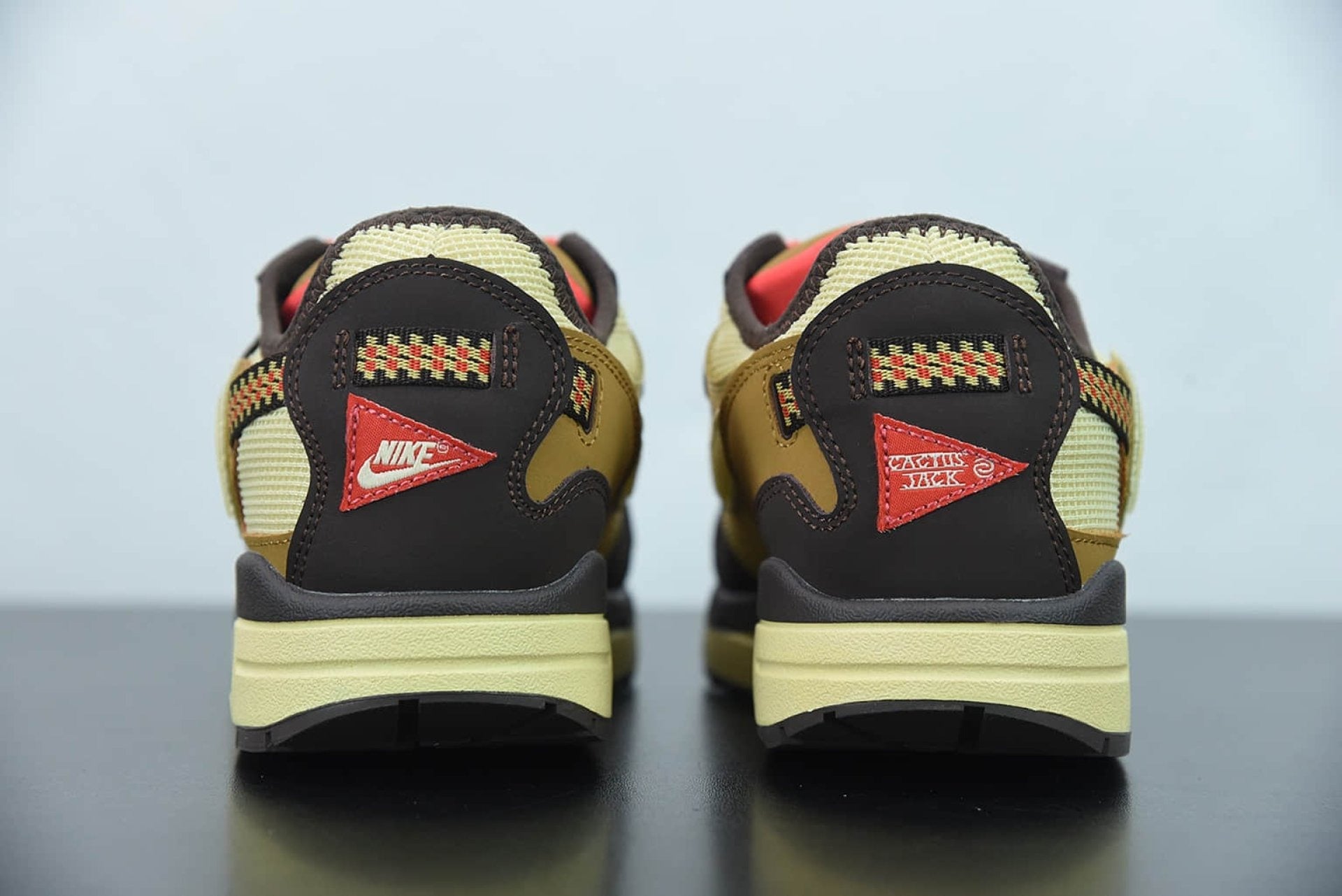 Air Max 1 Travis Scott Cactus Jack Wheat Lemon Drop