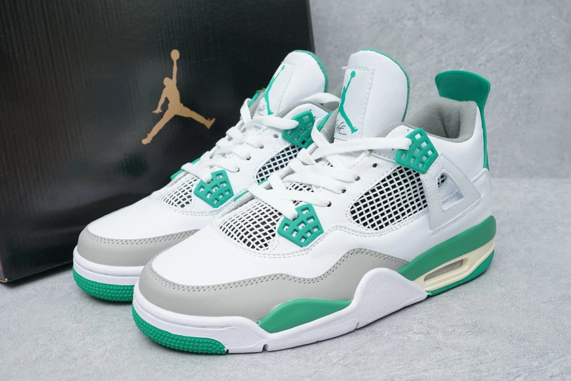 Air Jordan 4 Retro SP Pine Green 2020