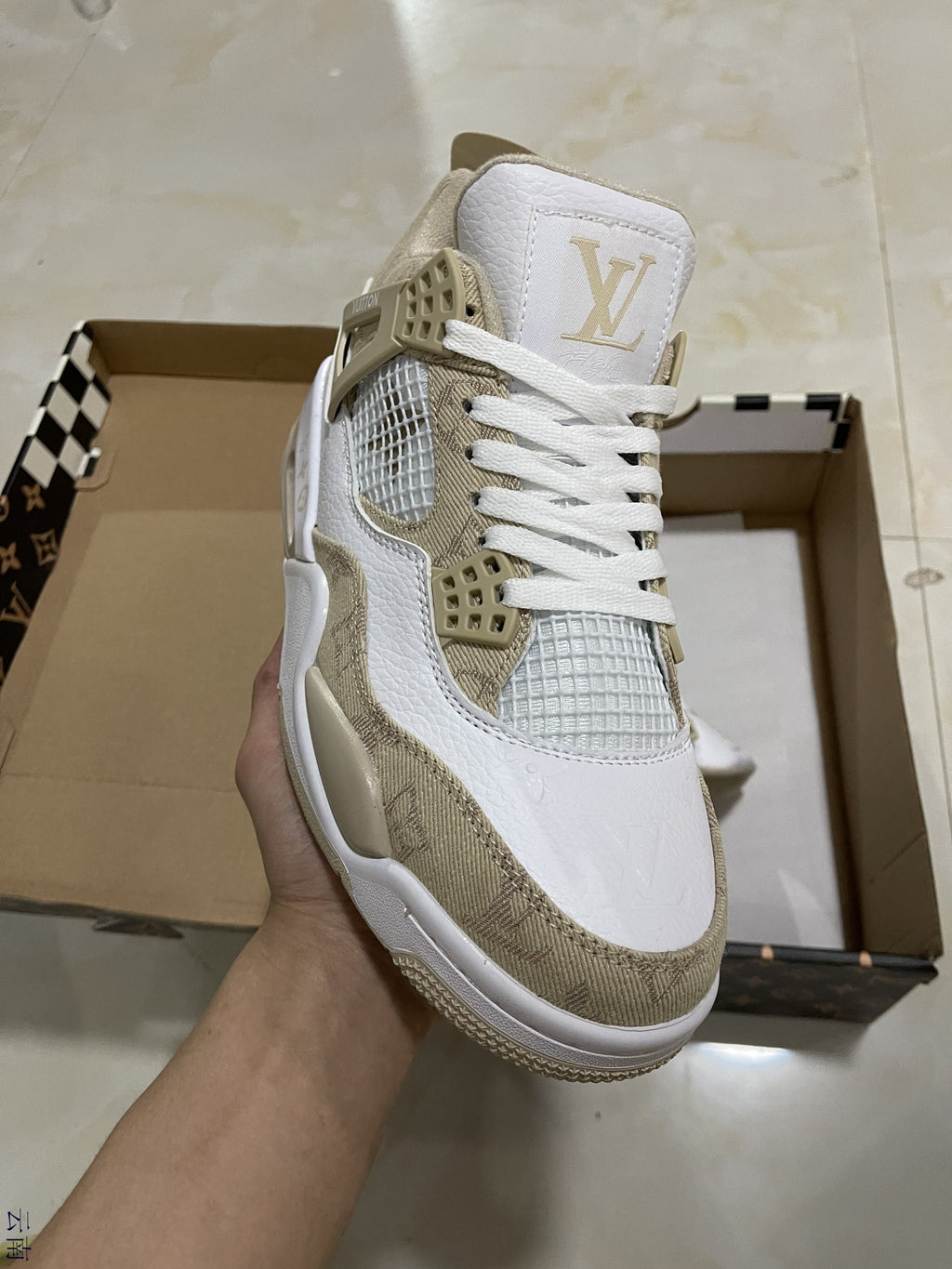 Air Jordan 4 Retro Khaki