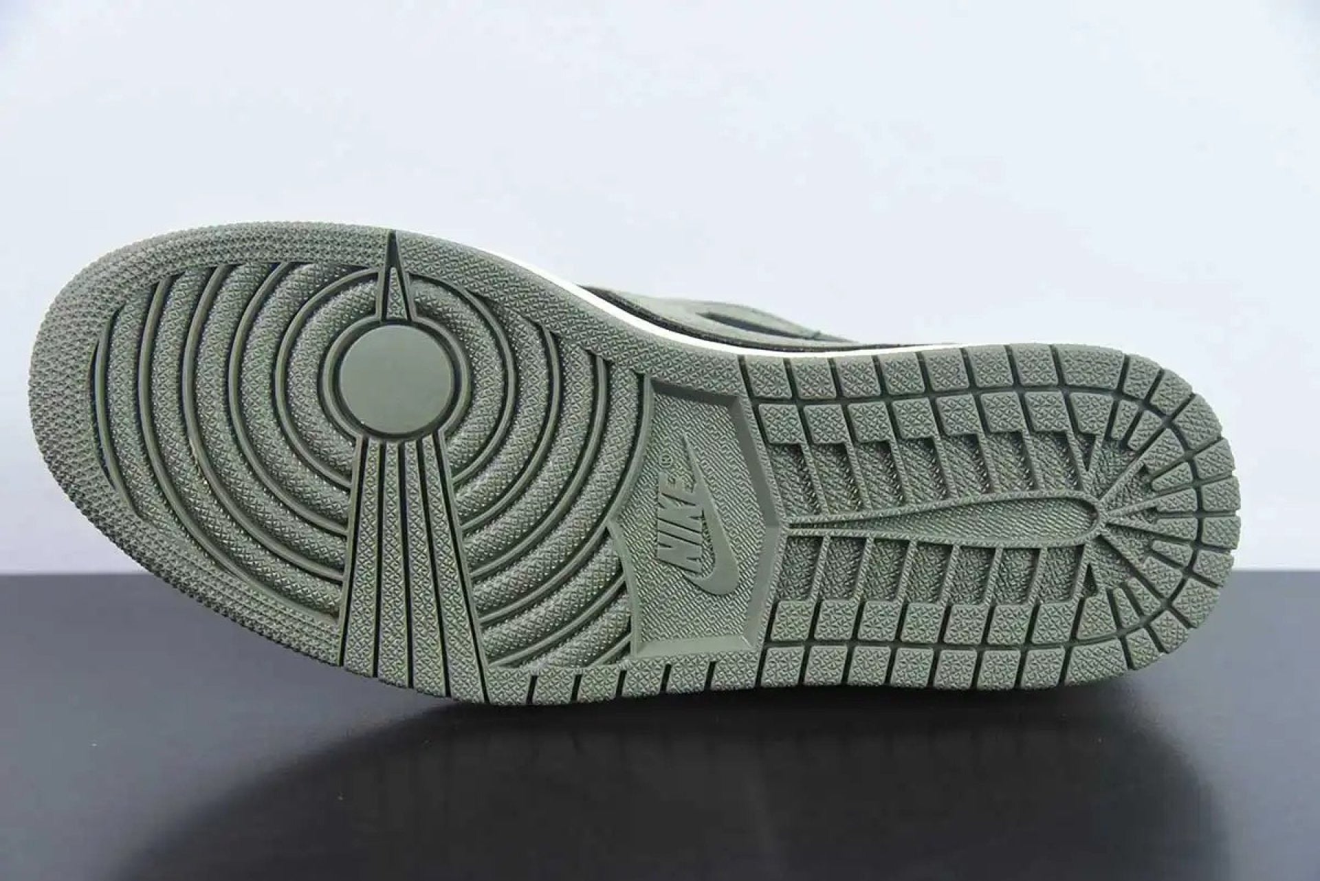 Travis Scott x Air Jordan 1 Low OG “Black Olive” 2024