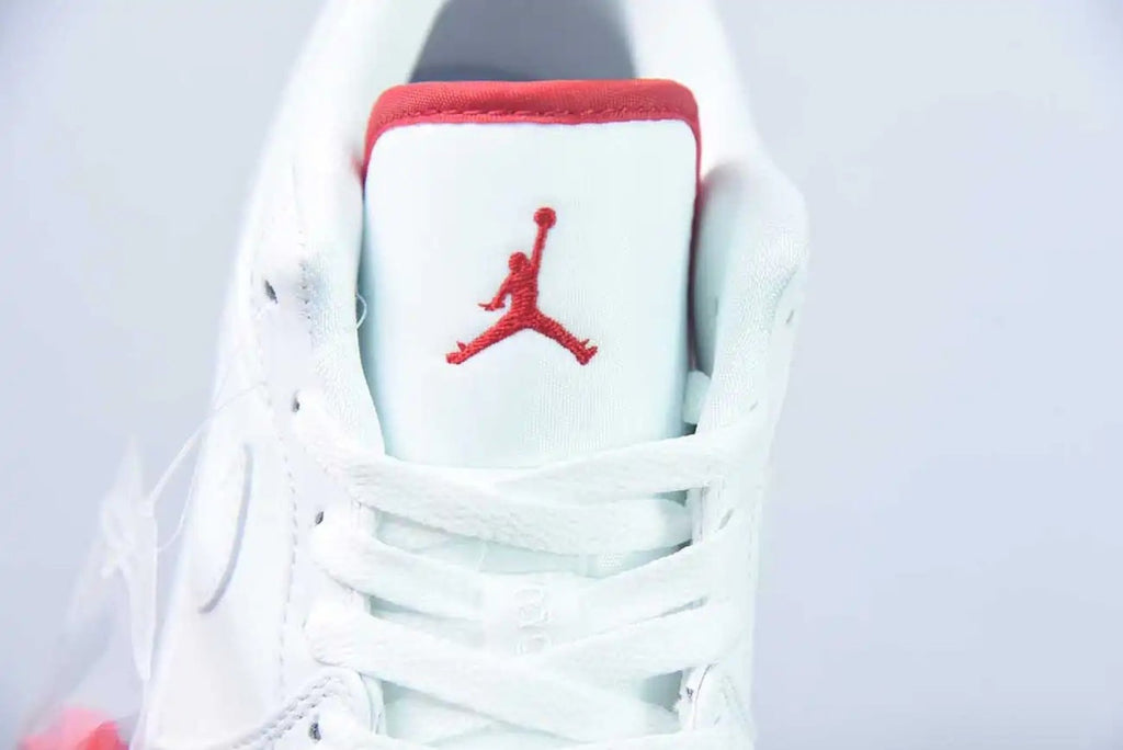 Air Jordan 1 Phat Low Cement Grey