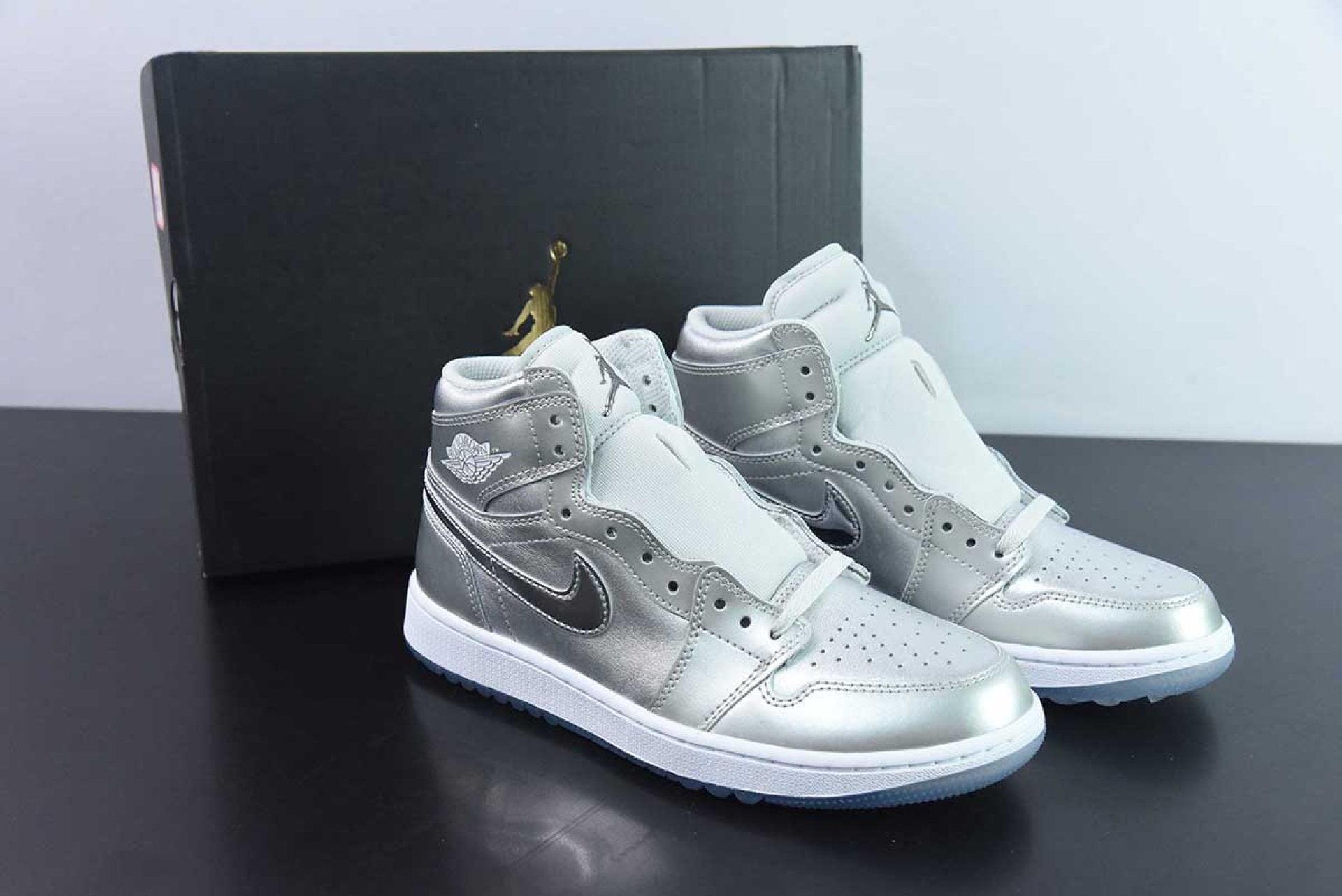 Air Jordan 1 High Golf Gift Giving Pack