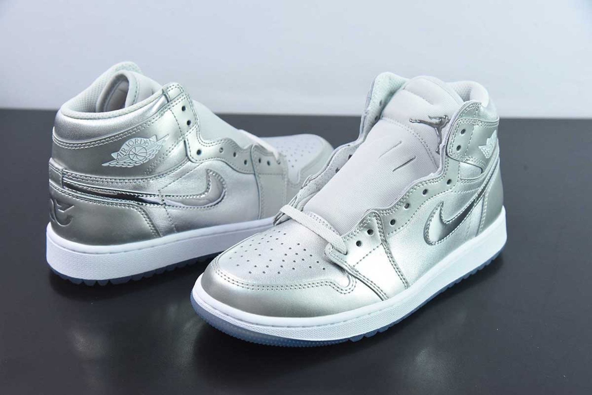Air Jordan 1 High Golf Gift Giving Pack