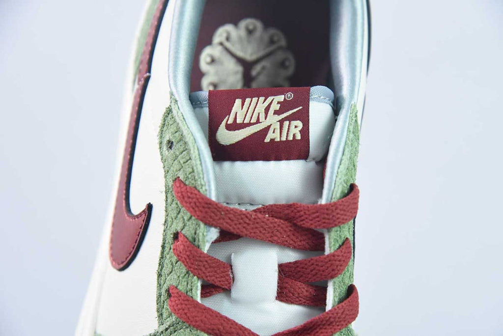 Air Jordan 1 Retro Low OG Year of the Dragon 2024