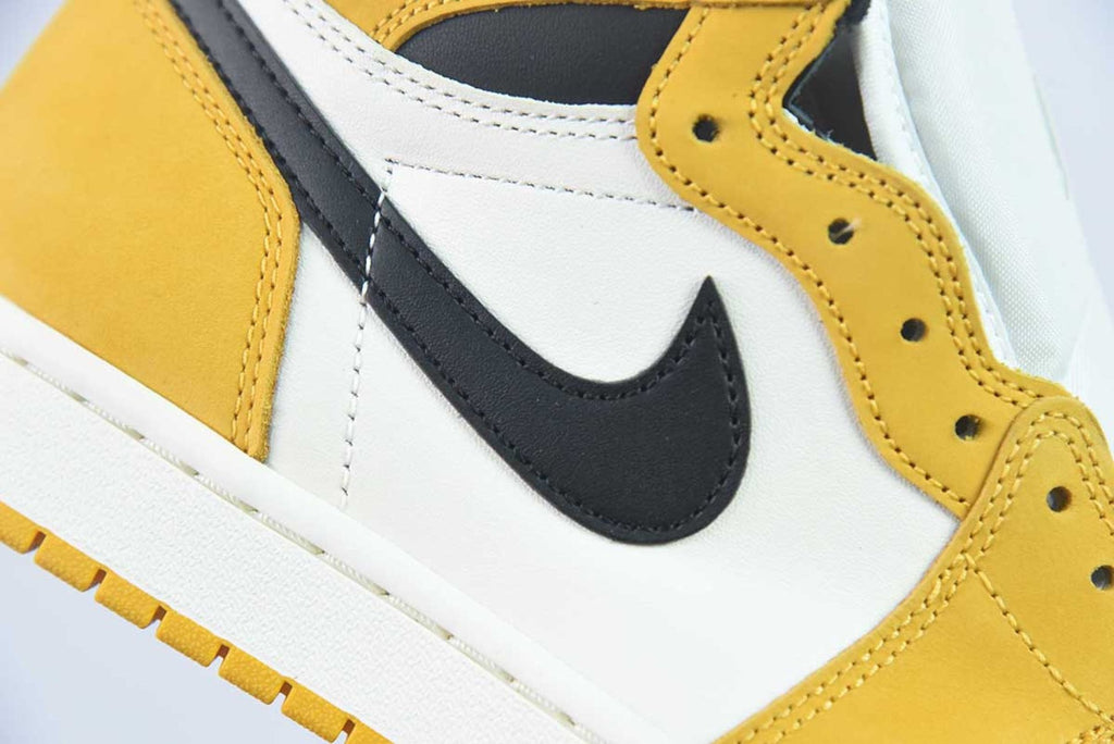 Air Jordan 1 Retro High OG Yellow Ochre