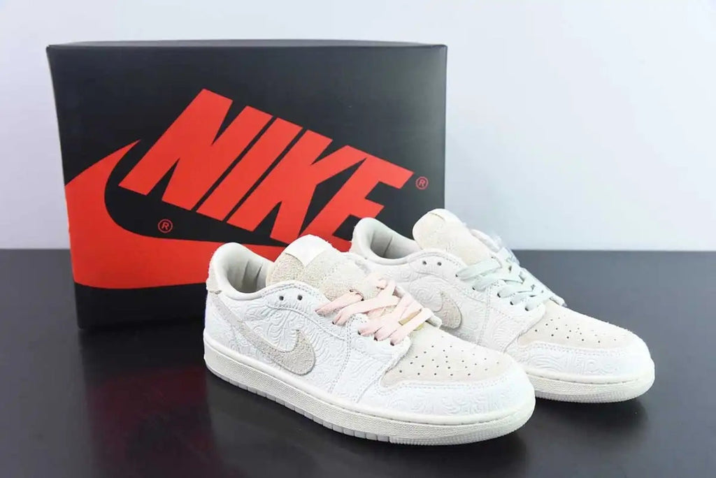 Air Jordan 1 Retro Low OG Chris Paul