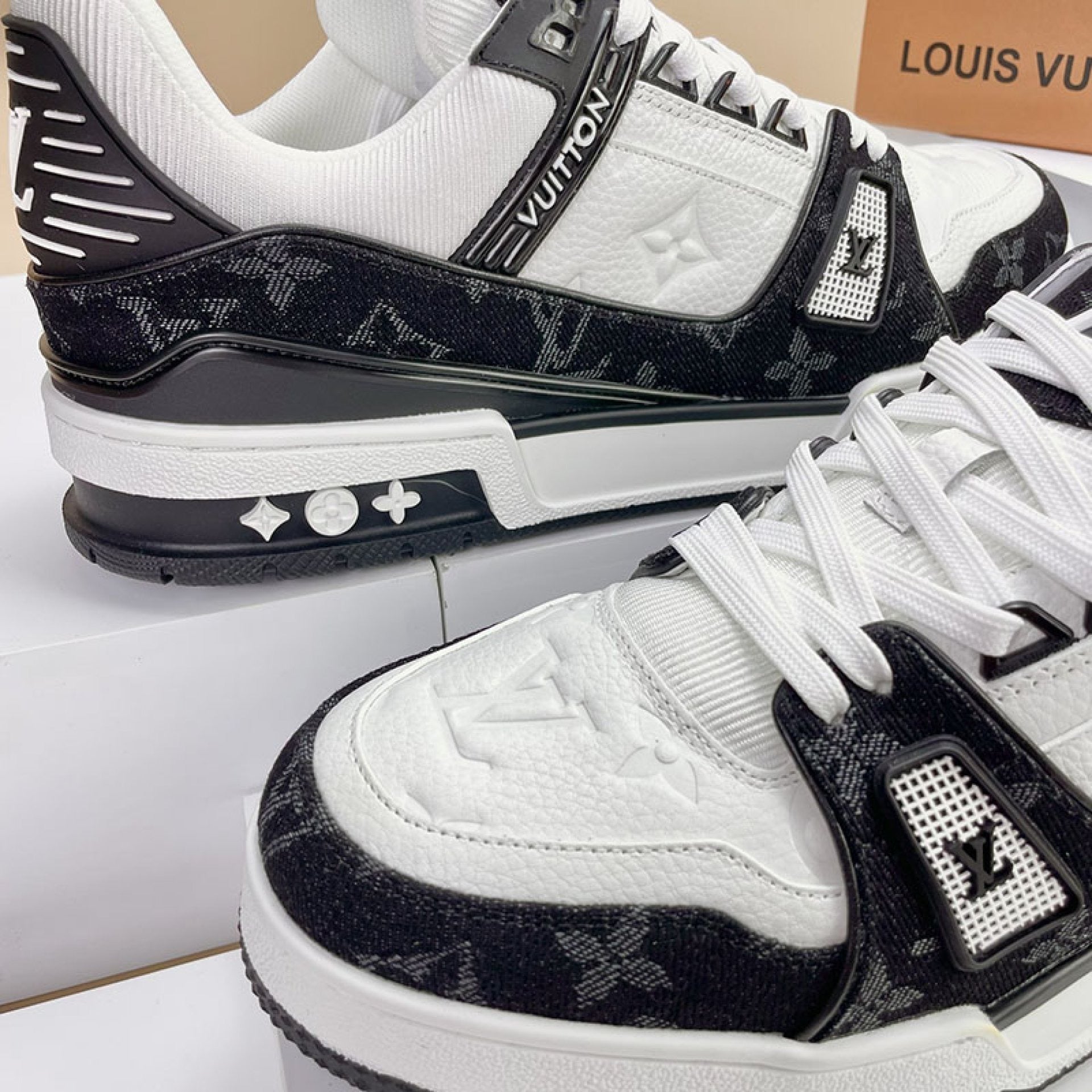 Luxury Virgil Trainer Sneakers White Black
