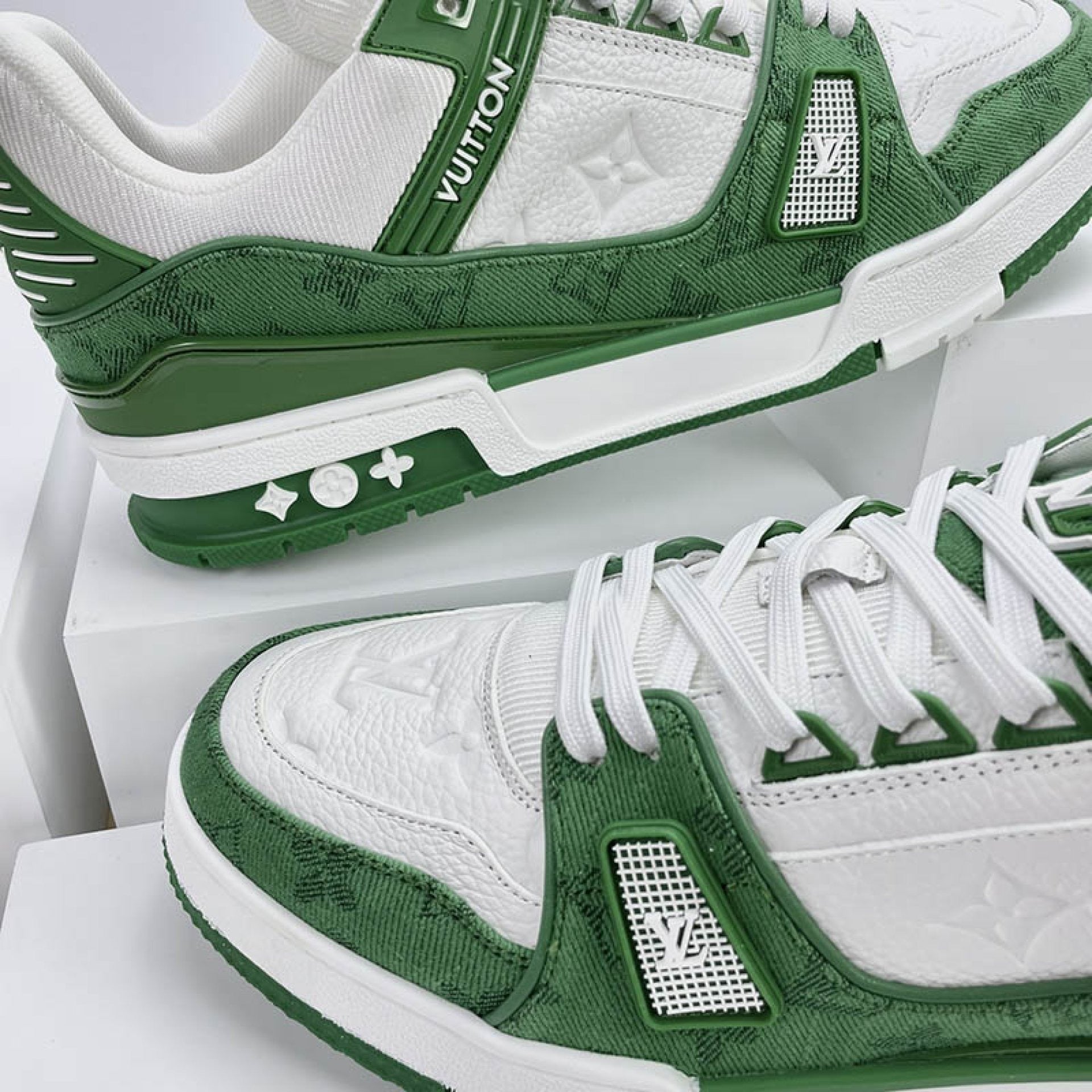 Luxury Virgil Trainer Sneakers Green Monogram Denim White