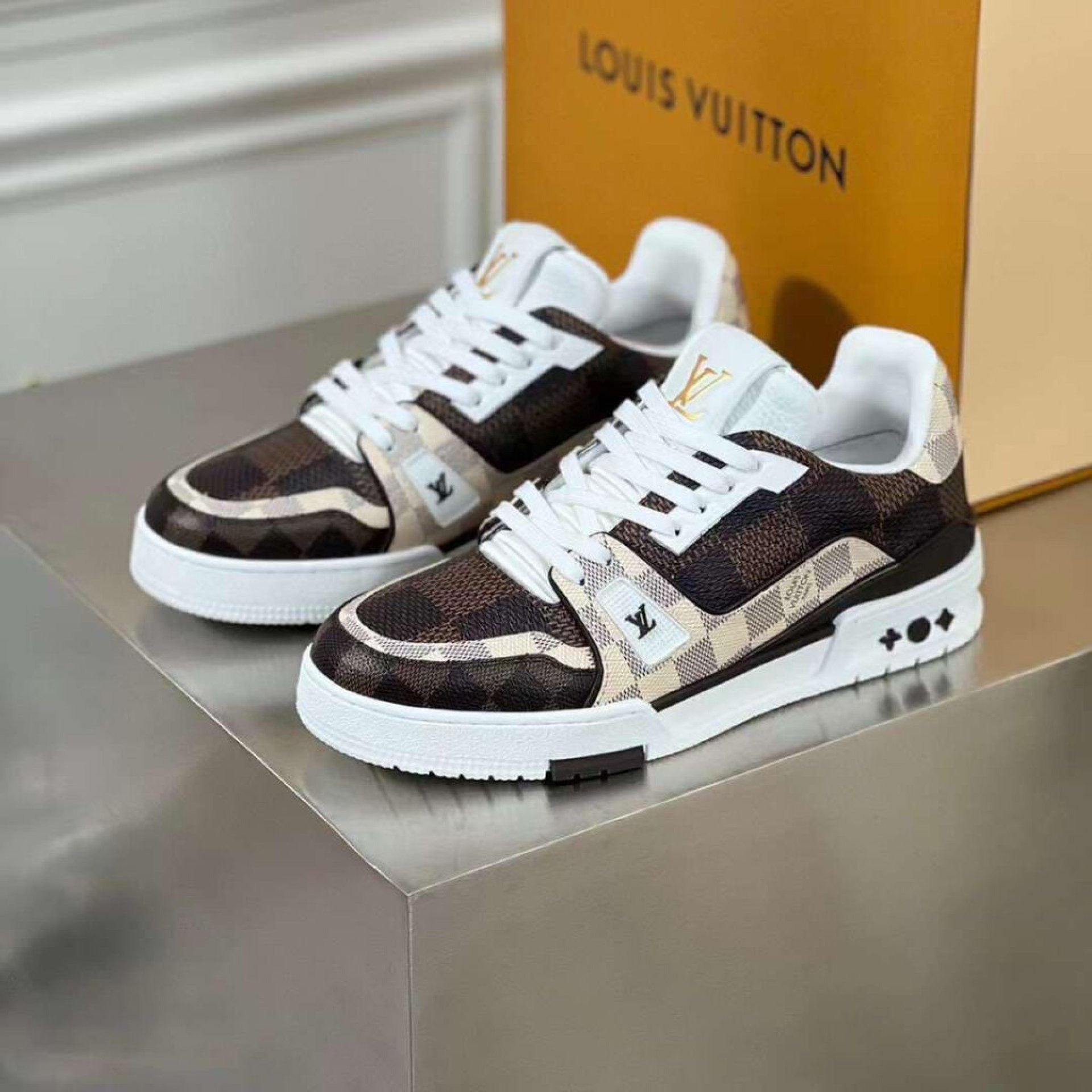 Luxury Virgil Trainer Sneakers #54 Damier Ebene Multi