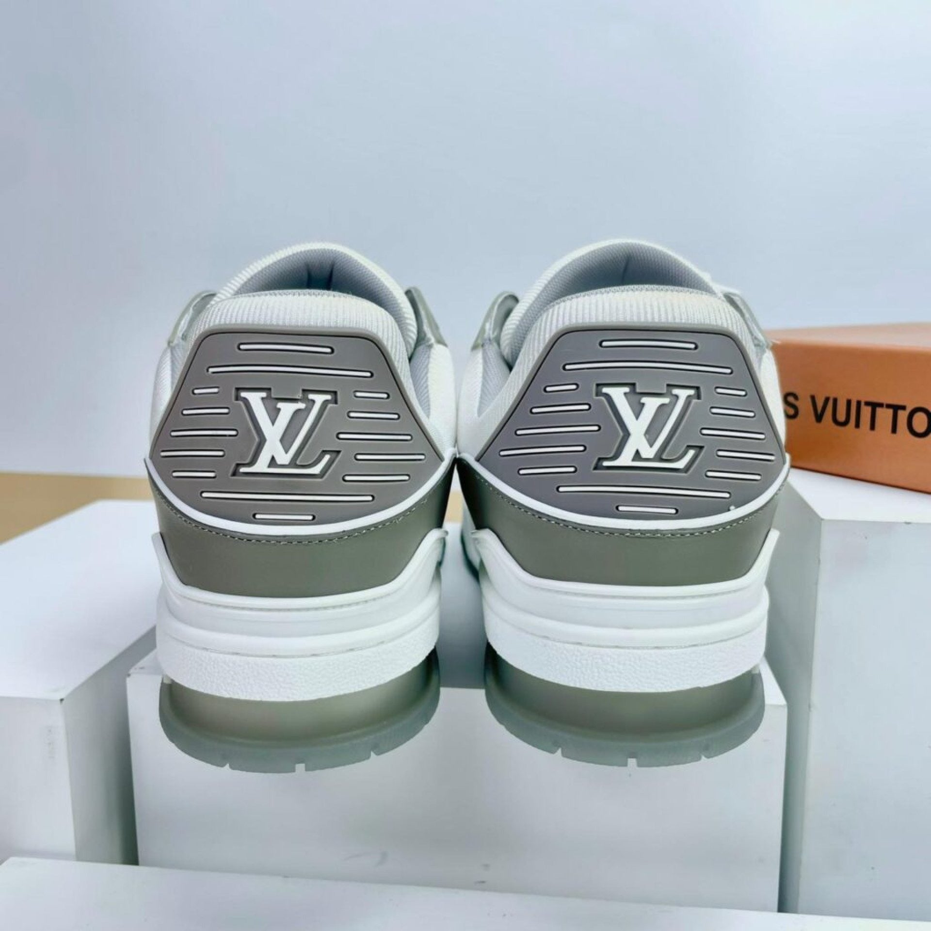 Luxury Virgil Trainer Sneakers Grey White