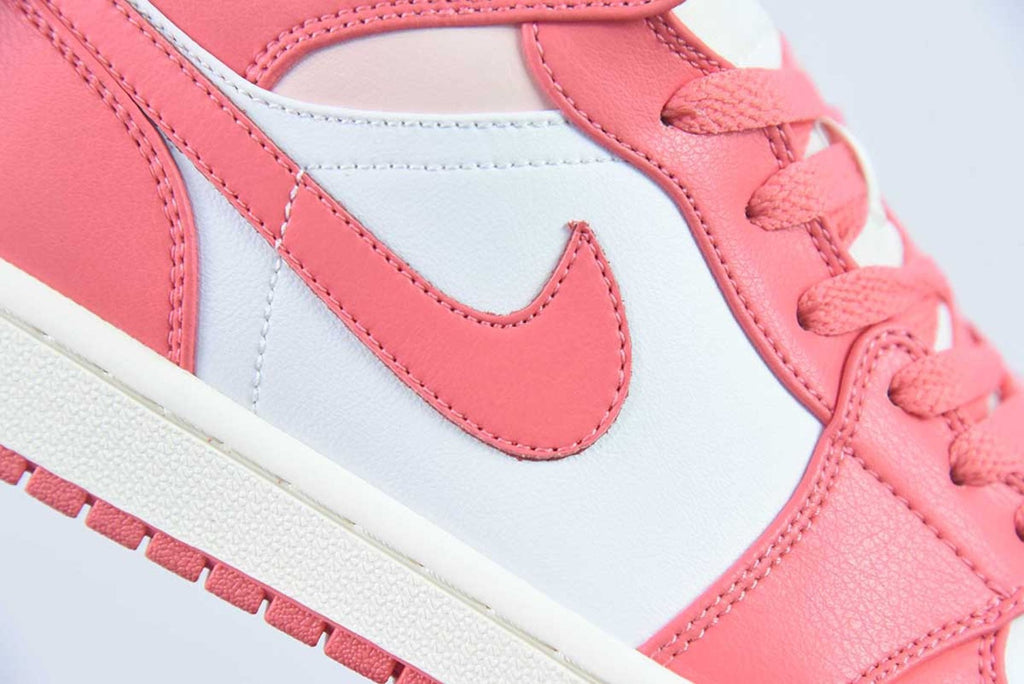 air Jordan 1 Mid Strawberries and Cream