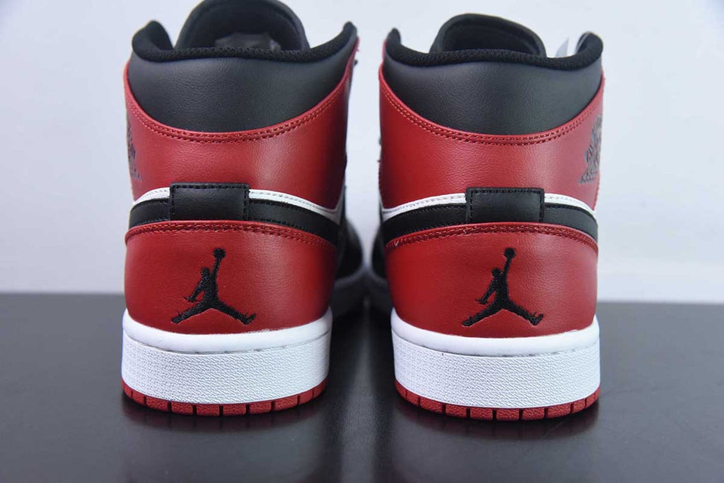 Air Jordan 1 Retro Old Love