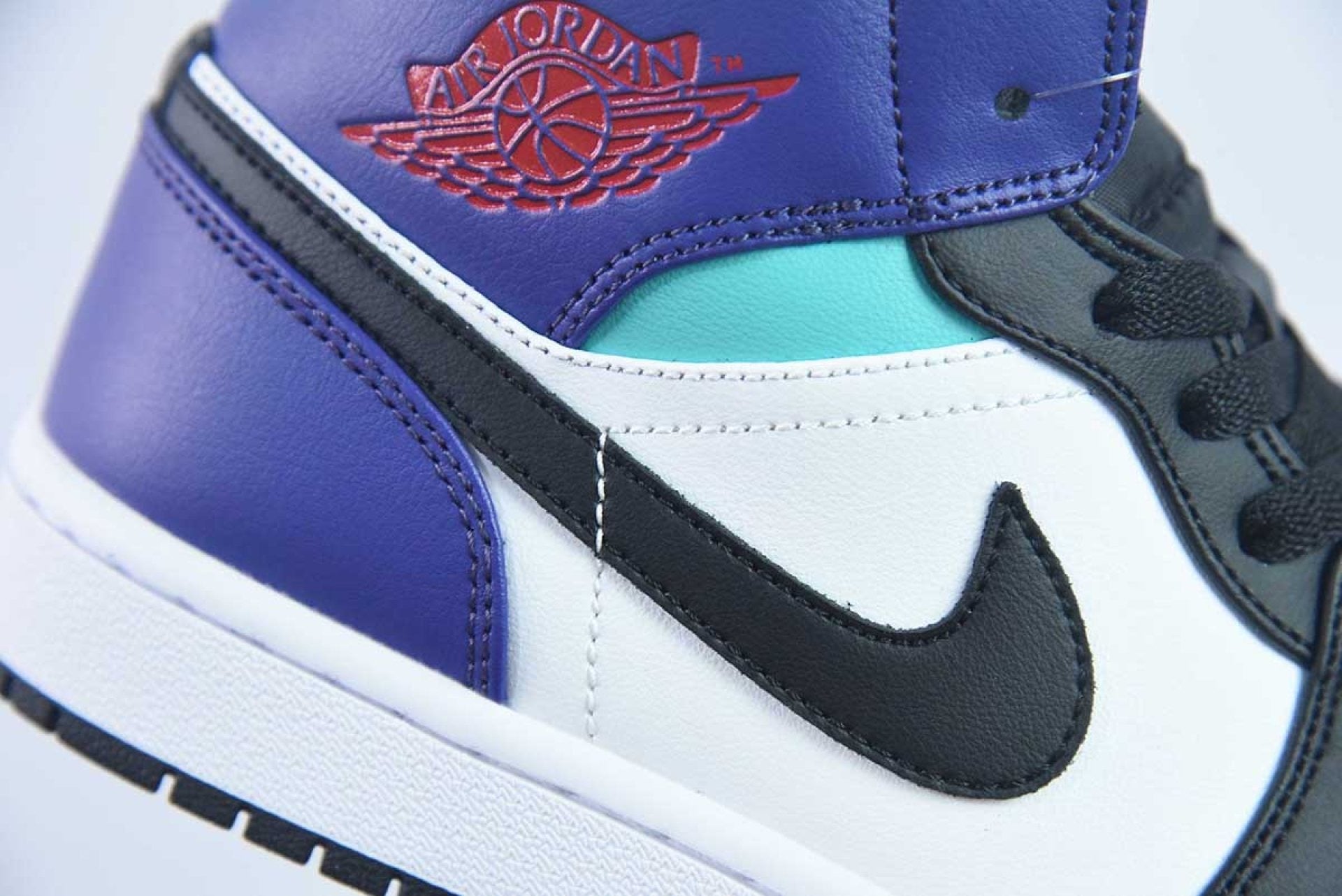 Air Jordan 1 Mid Court Purple Tropical Twist