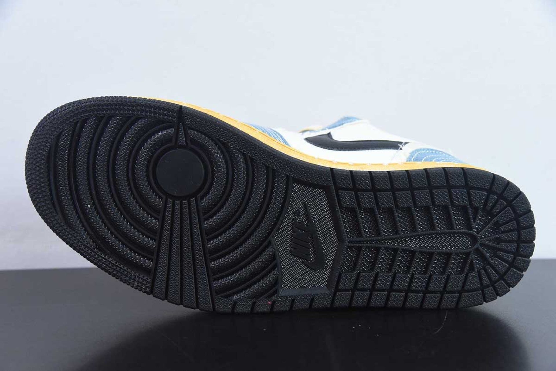 Air Jordan 1 Low SE WRMK Sashiko Denim