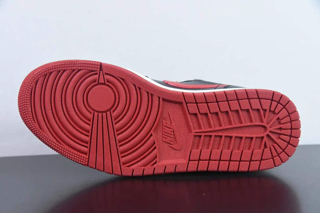 Air Jordan 1 Low Bred Sail
