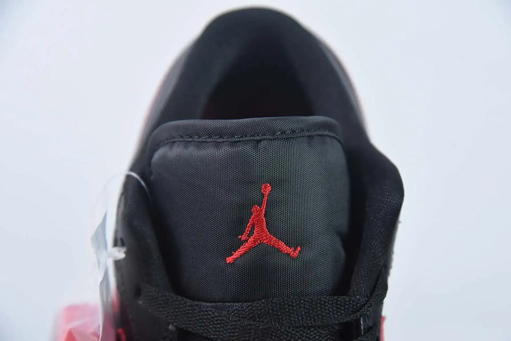 Air Jordan 1 Low Bred Sail