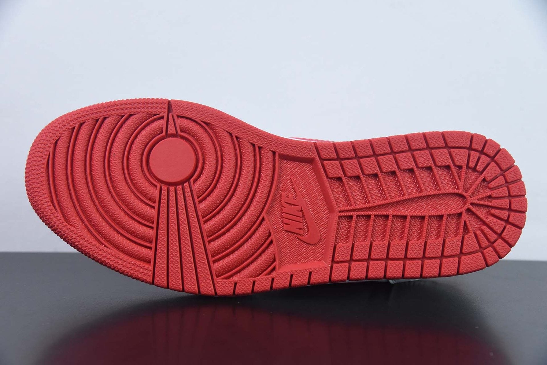 Air Jordan 1 Retro Low OG University Red