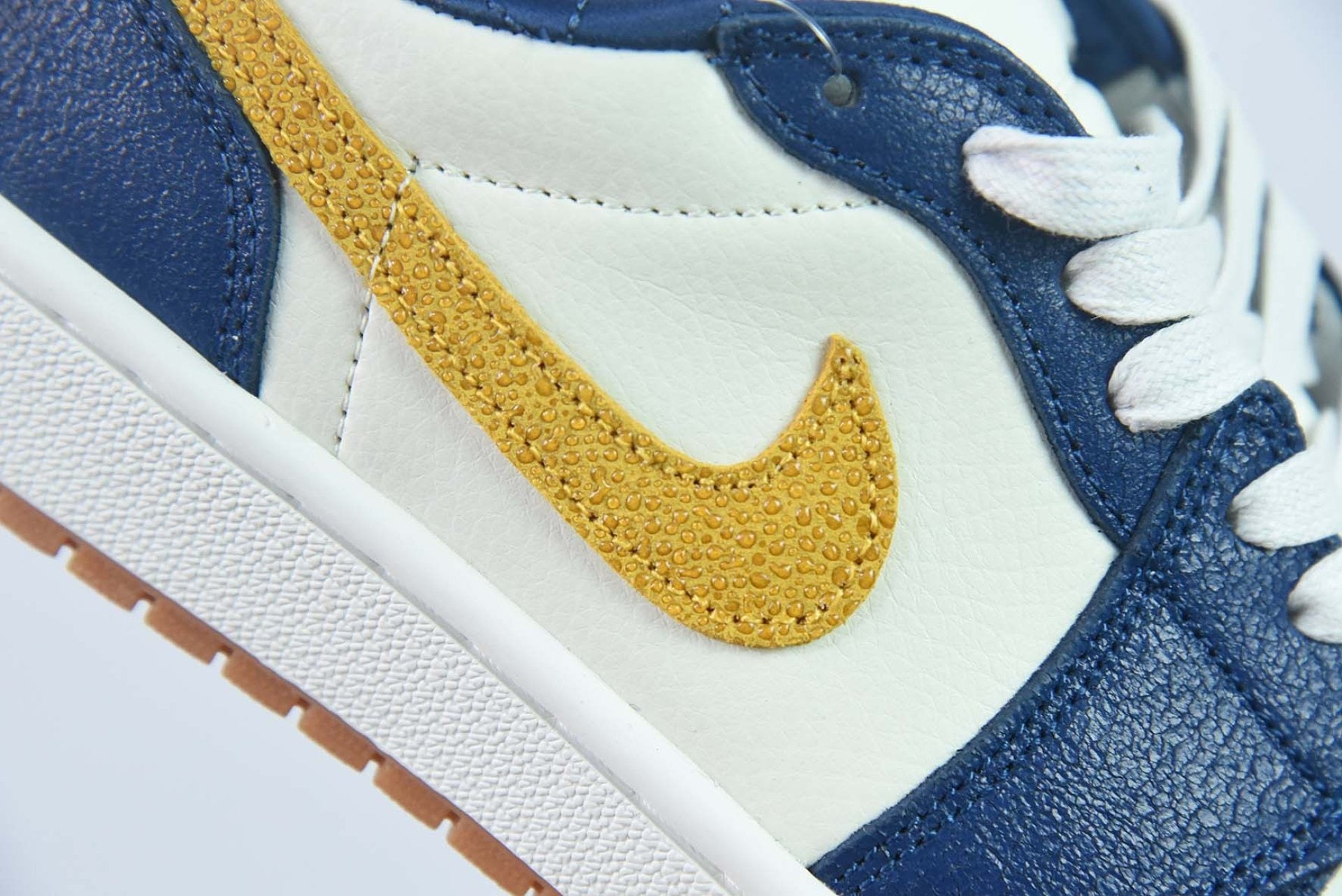 Air Jordan 1 Low OG “Marquette” PE Navy Blue White