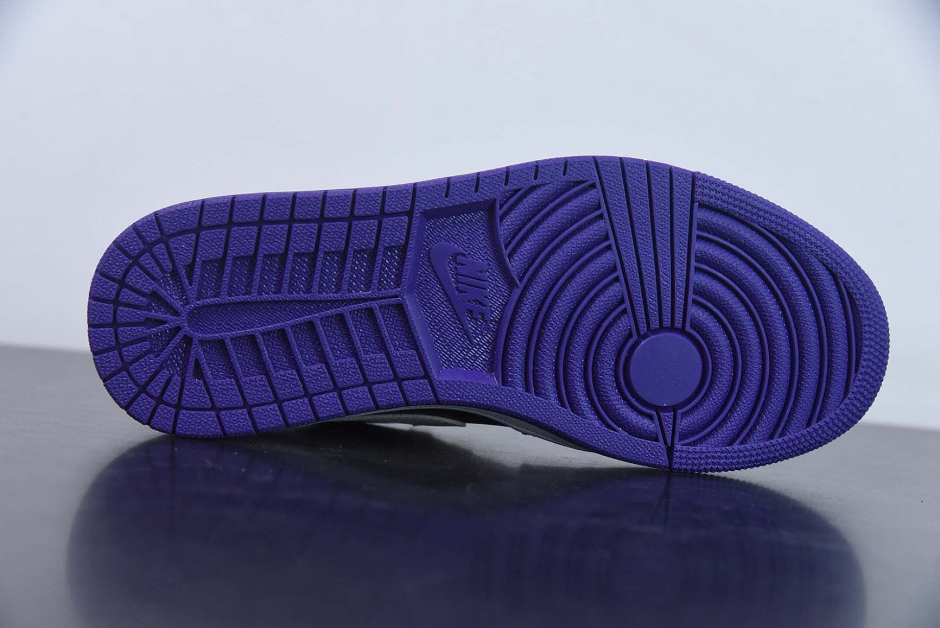 Air Jordan 1 Low Court Purple Black
