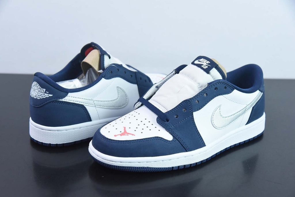 SB x Air Jordan 1 Low Midnight Navy