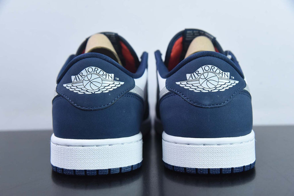 SB x Air Jordan 1 Low Midnight Navy