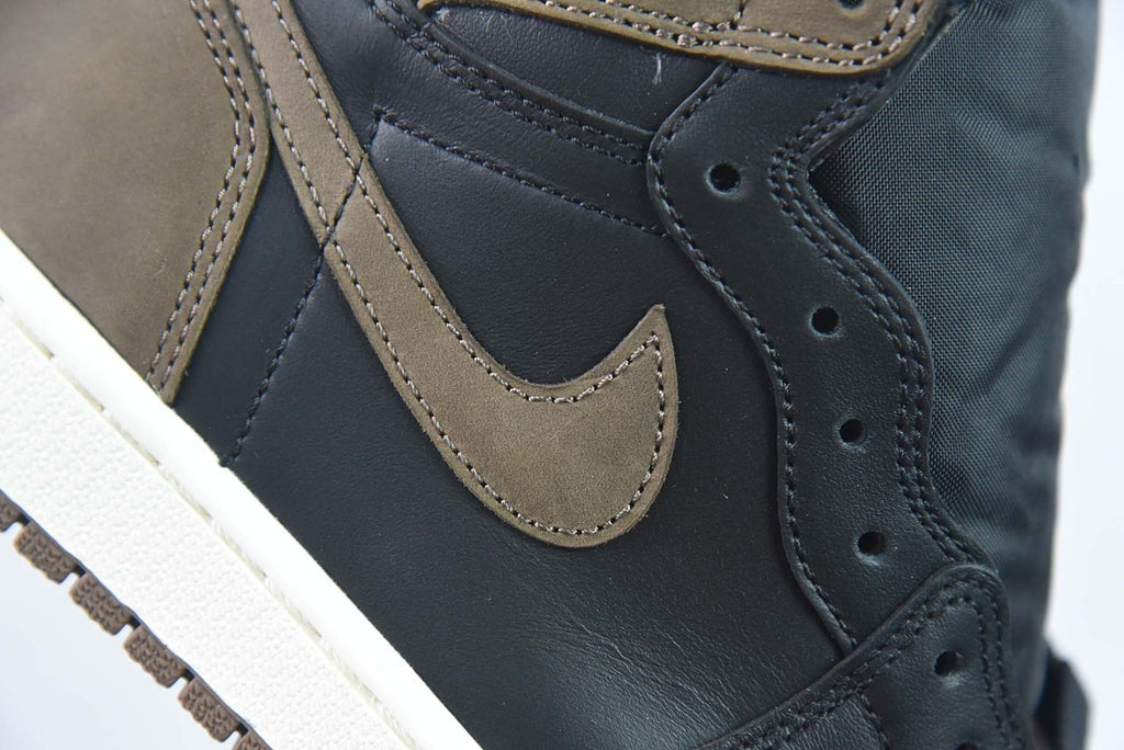 Air Jordan 1 Retro High OG Palomino