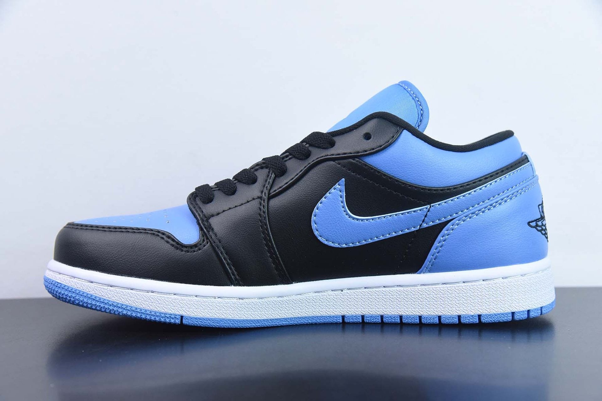 Air Jordan 1 Low Black University Blue
