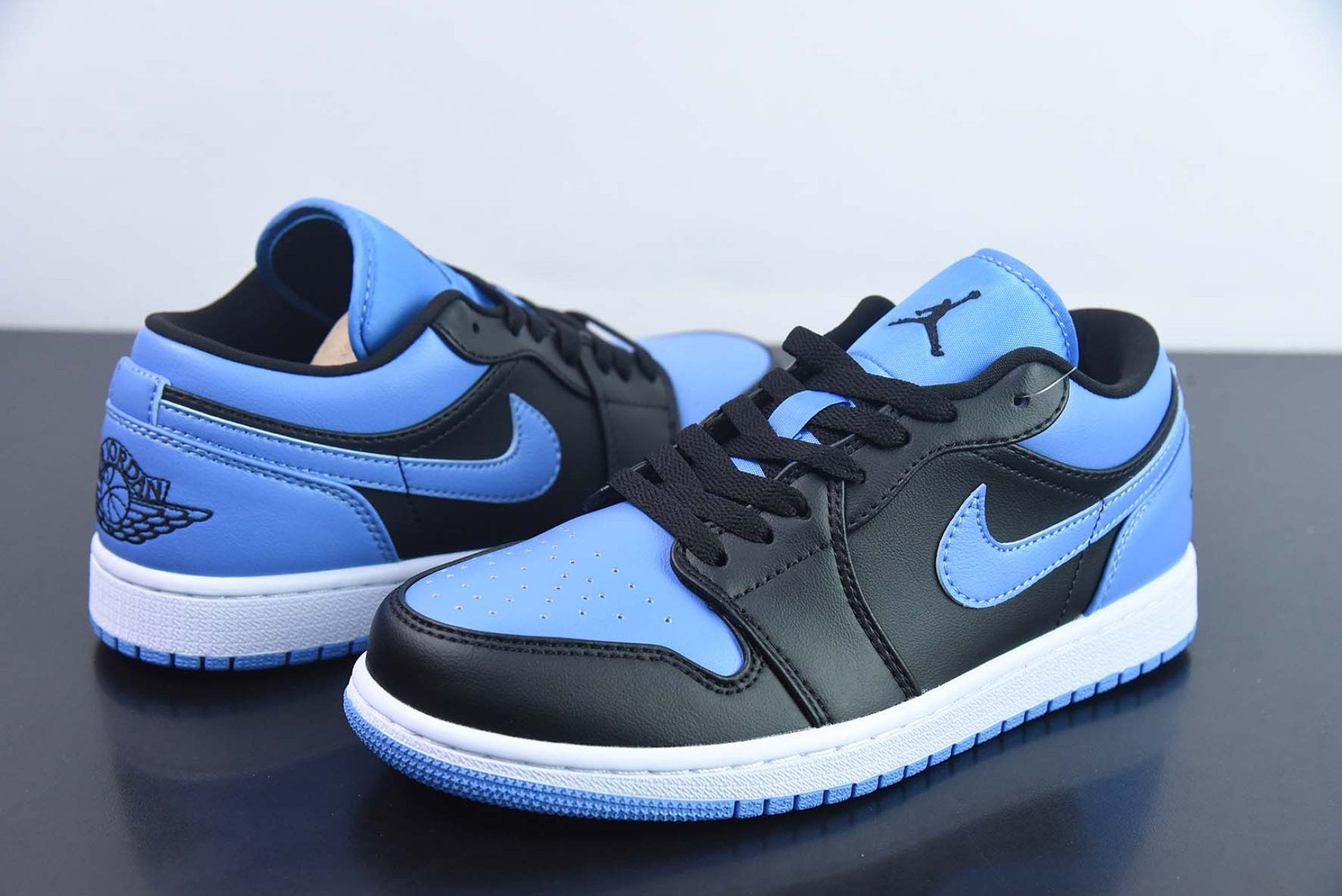 Air Jordan 1 Low Black University Blue