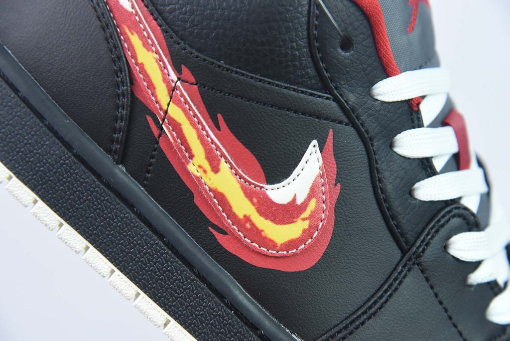 Air Jordan 1 Low SE Just Skate Black