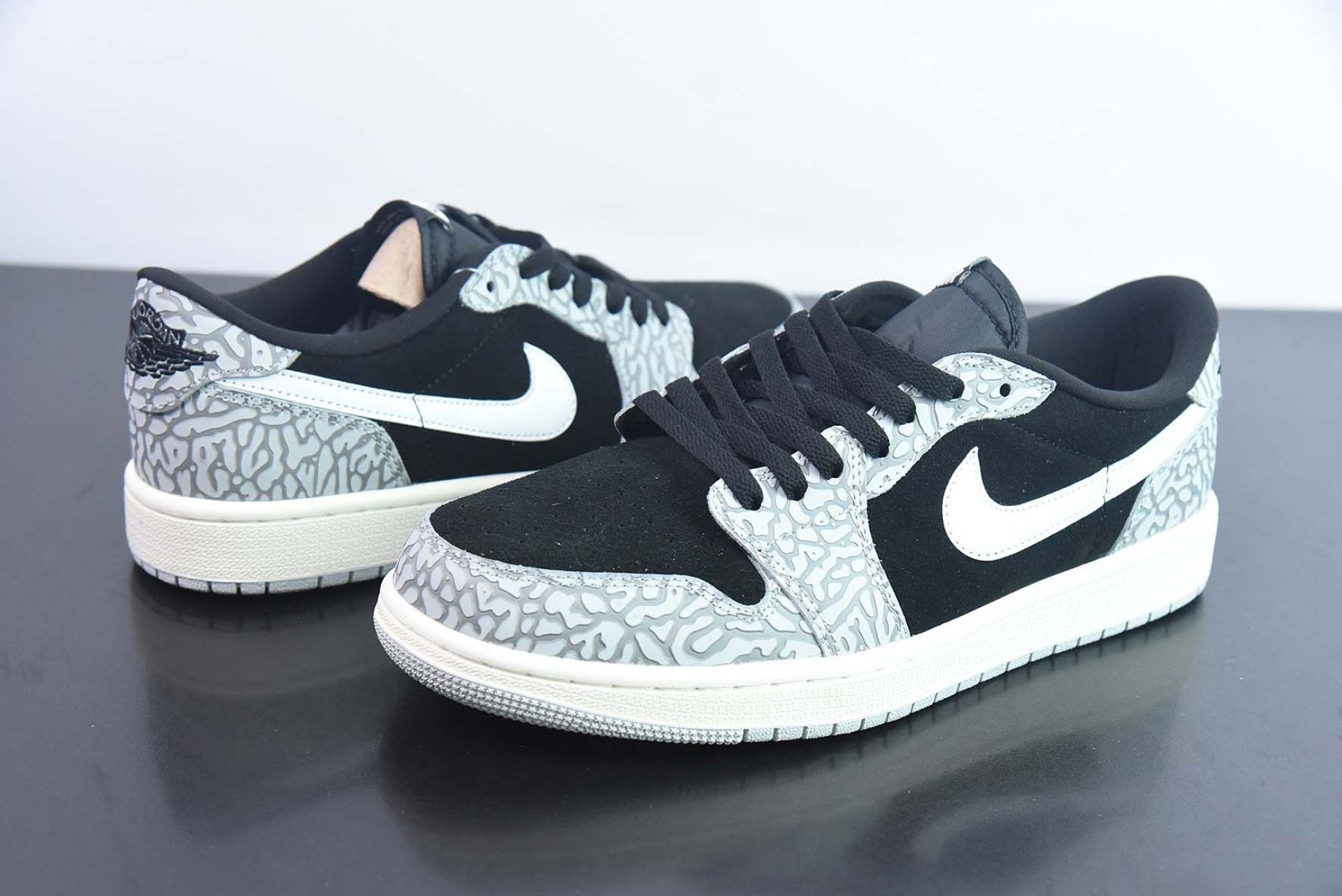 Air Jordan 1 Retro Low OG Black Cement