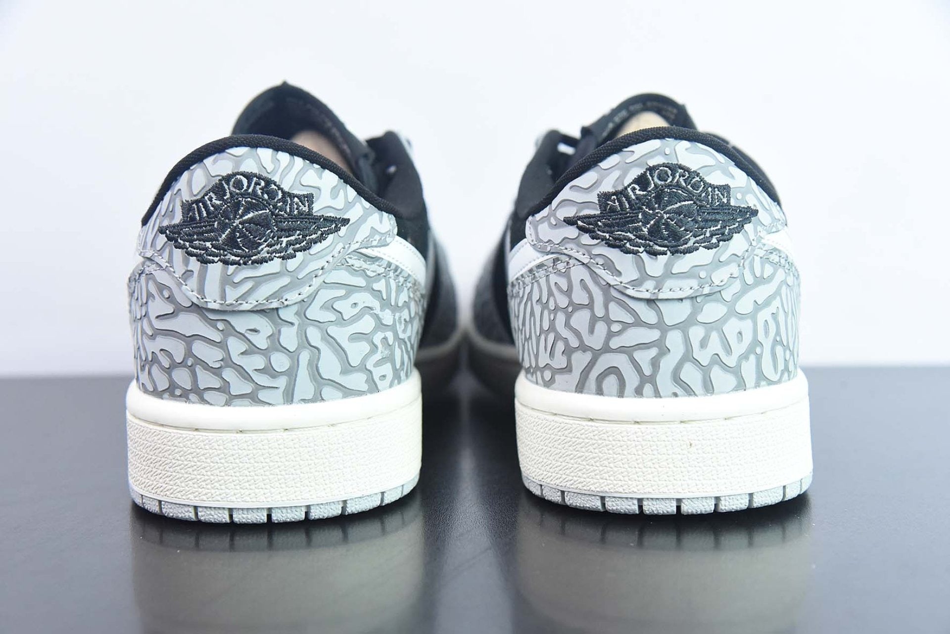 Air Jordan 1 Retro Low OG Black Cement