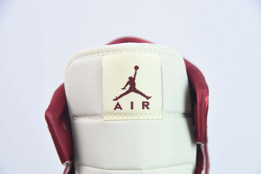 Air Jordan 1 Mid SE Tiki Leaf Team Red