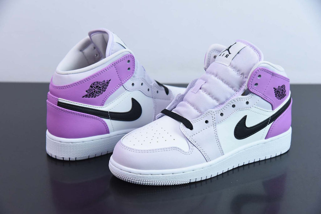 Air Jordan 1 Mid Barely Grape