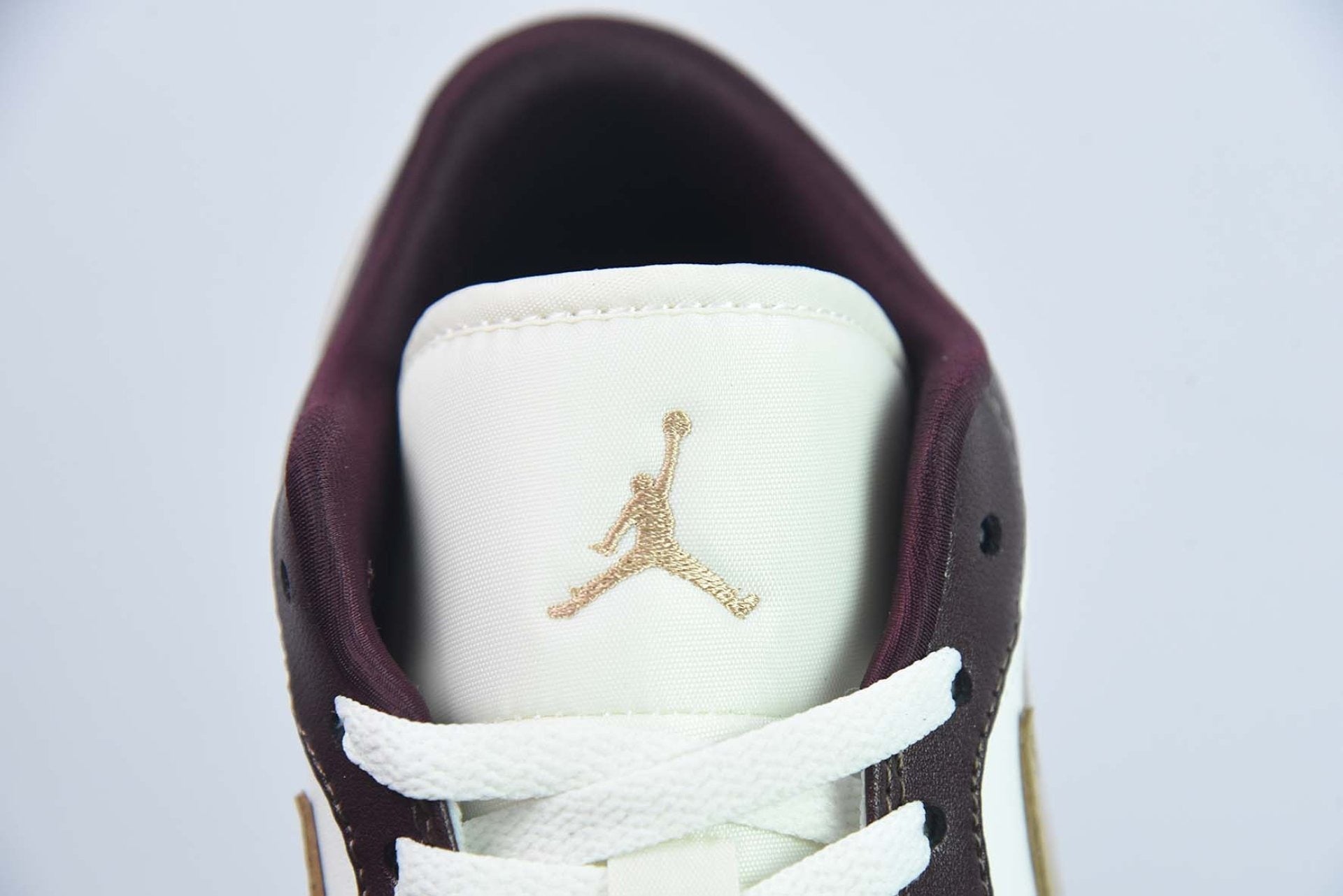 Air Jordan 1 Low Shadow Brown