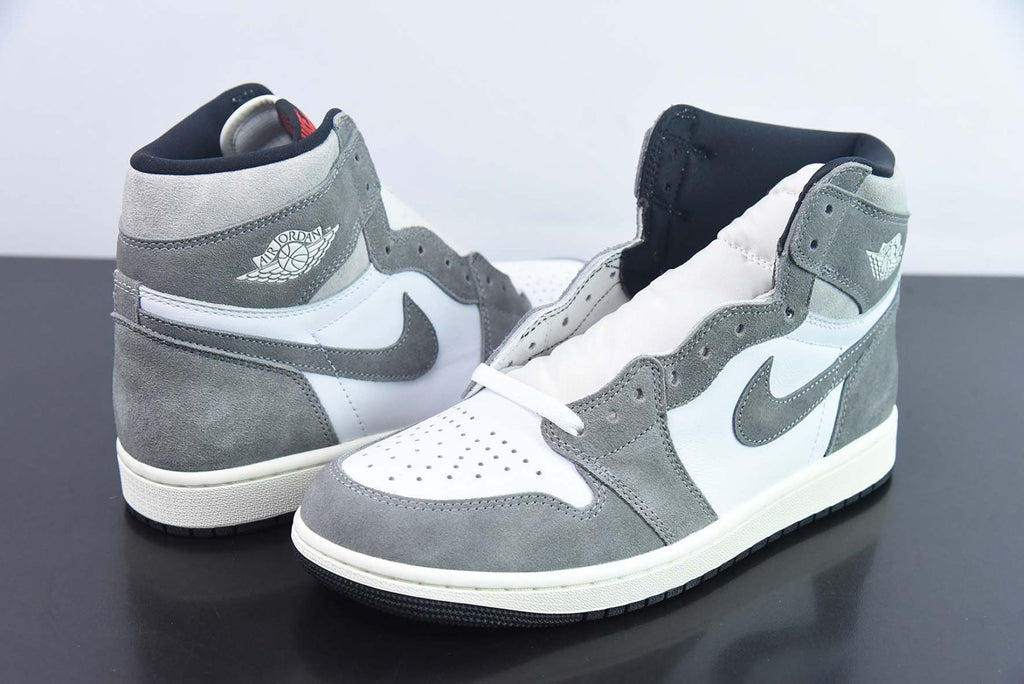 Air Jordan 1 Retro High OG Washed Black