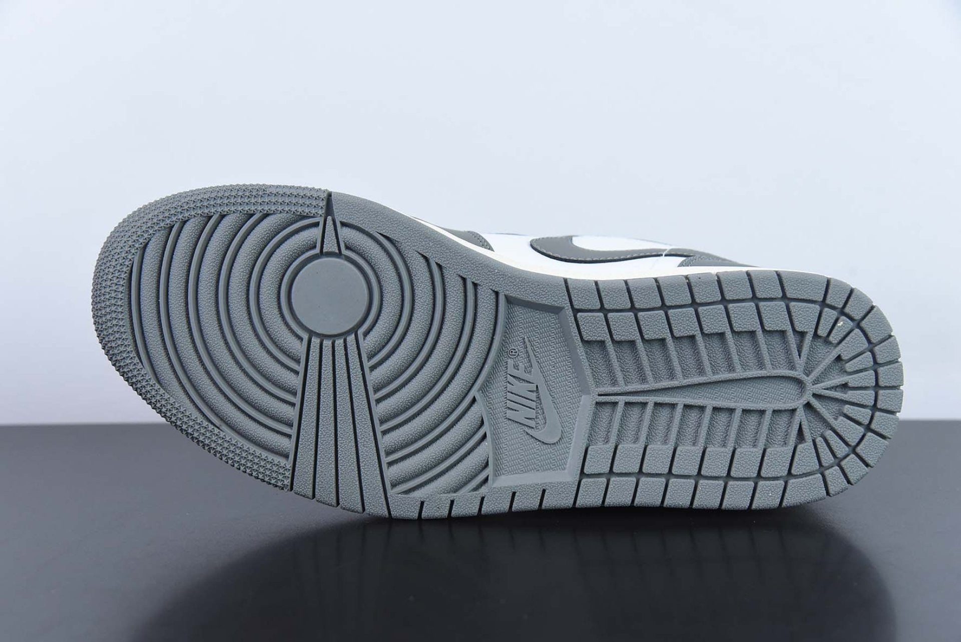 Air Jordan 1 Low 85 Wings Phantom