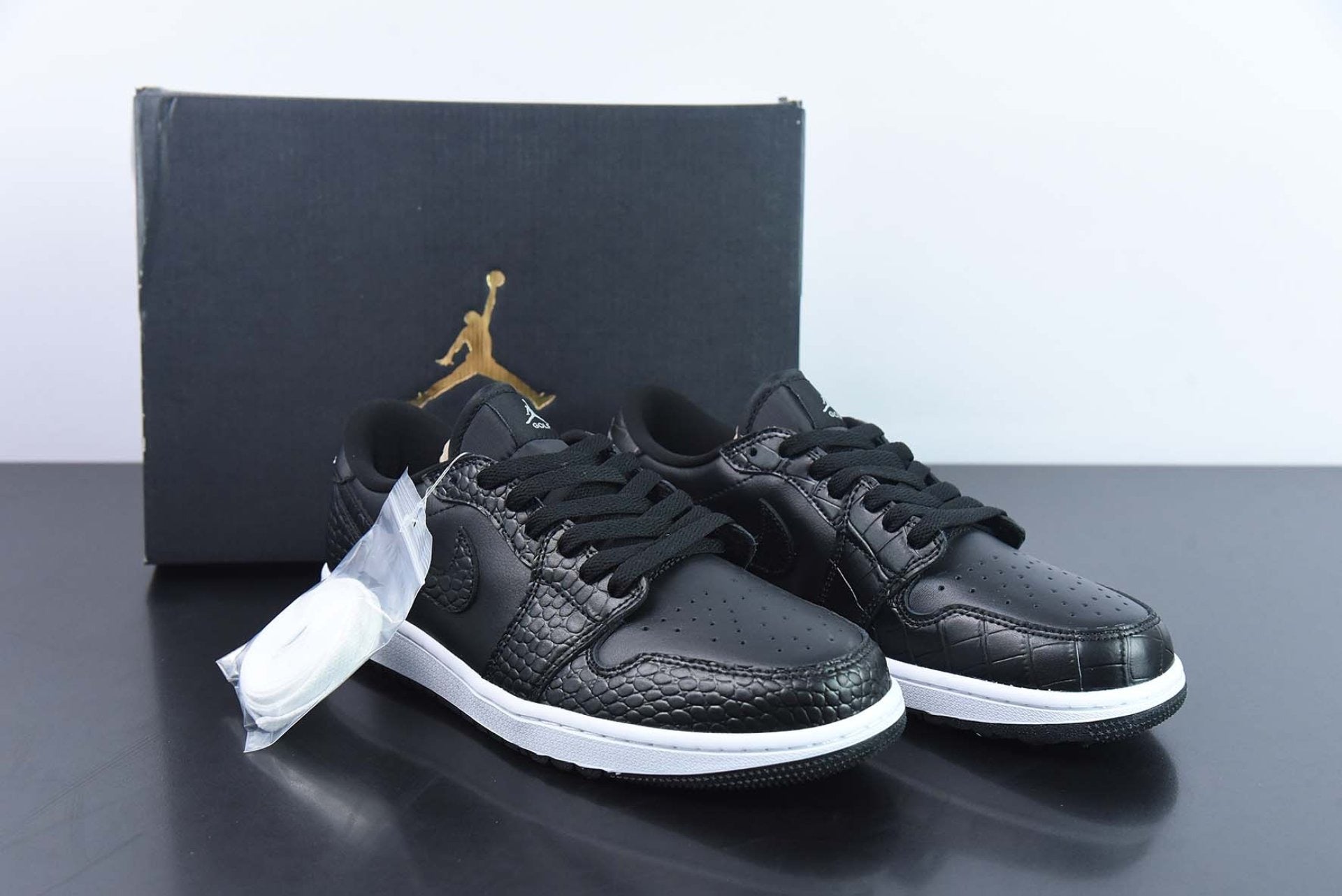 Air Jordan 1 Retro Low Golf Black Croc