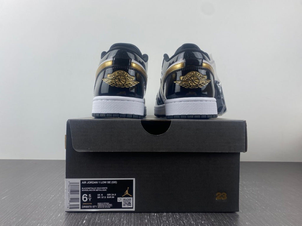 Air Jordan 1 Low SE Gold Toe