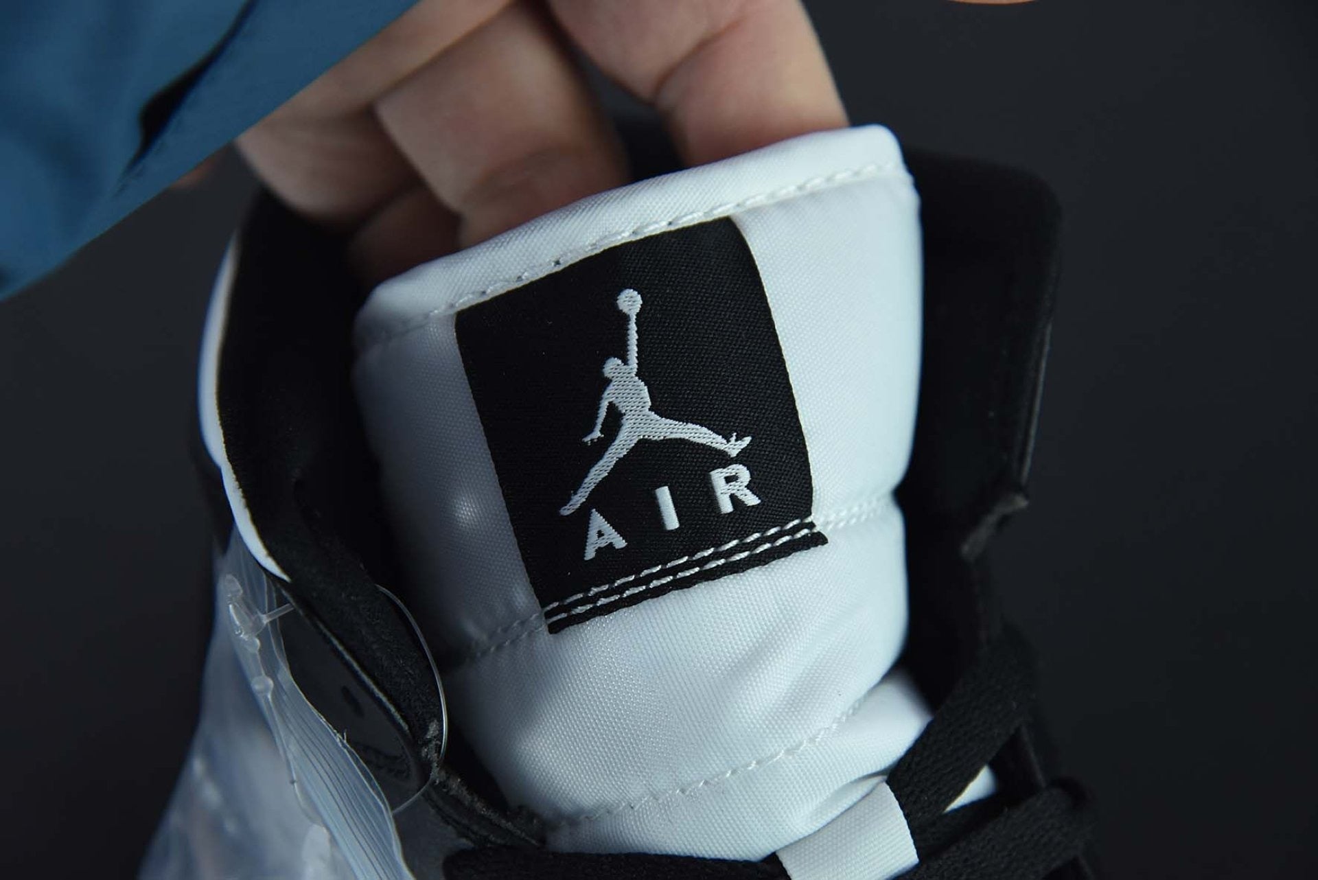 Air Jordan 1 Mid Panda Women's