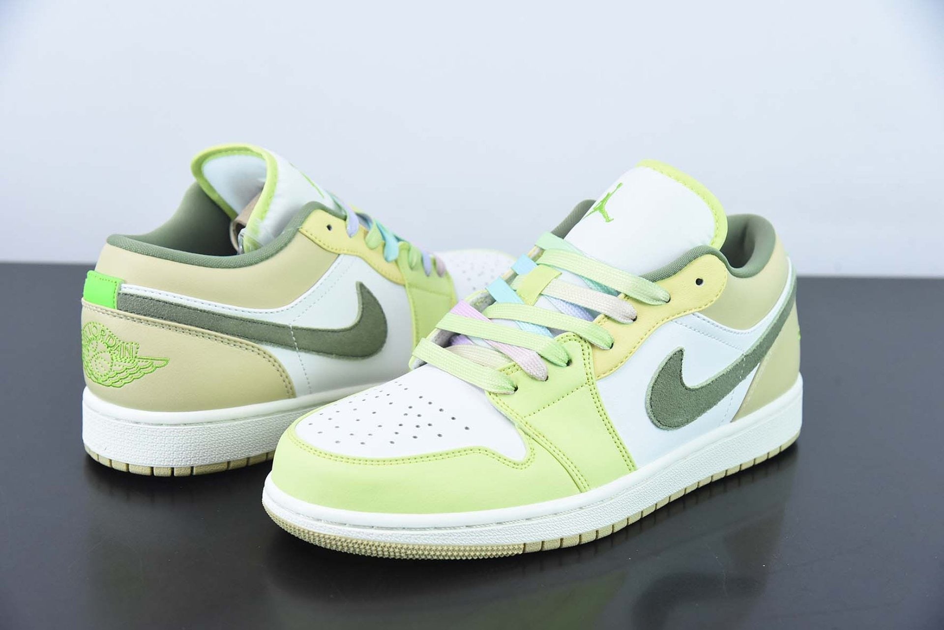 Air Jordan 1 Low Sail White Oil Green